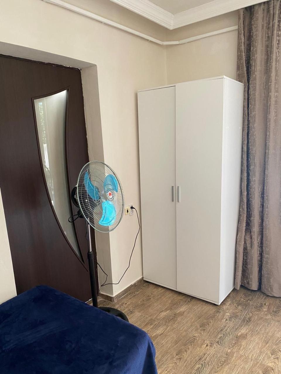 ציחיסדזירי Family Hotel Our House מראה חיצוני תמונה